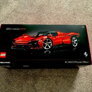 Lego Ferrari Daytona + “the sense of perfection” book (sealed) VHTF
